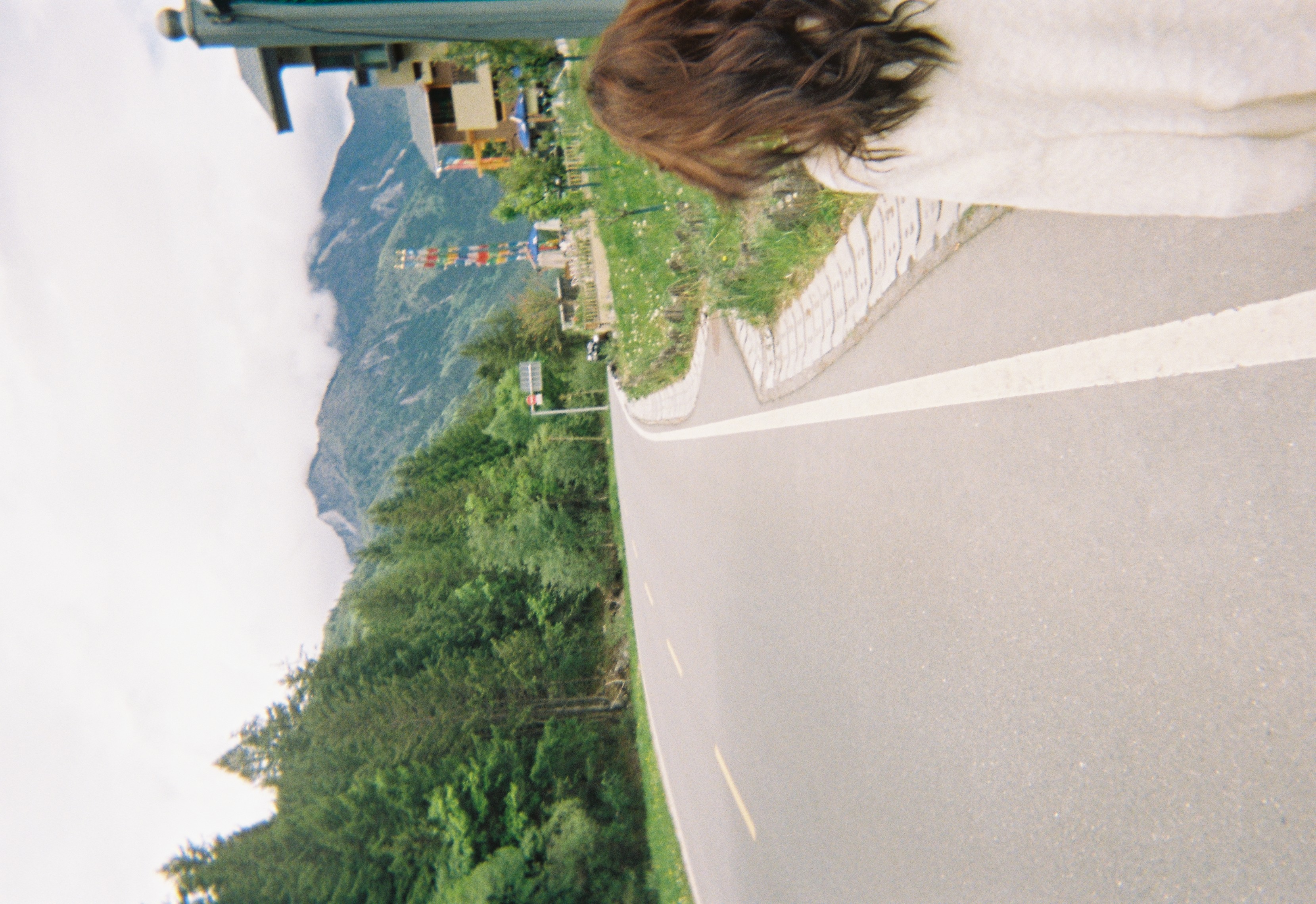 赵灿和山景